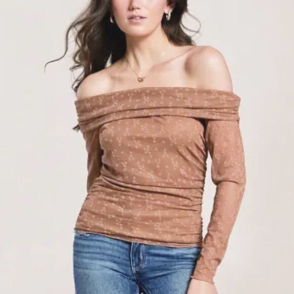 NEW Good Luck Gem lace off shoulder top - Picture 1 of 5